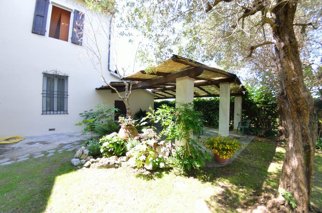 Casa Romana 维亚雷焦 外观 照片